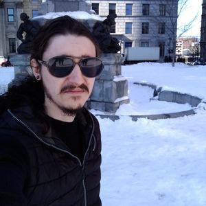 Meet your Posher, Eric